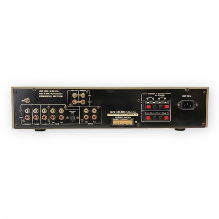 Akai AM-U02 Stereo Amplifier