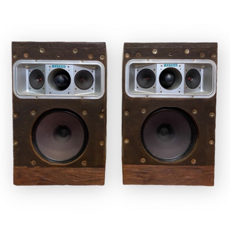 Isophon G-3037 Speakers