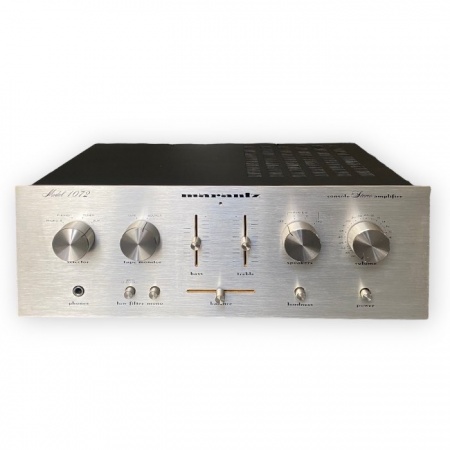 Marantz Model 1072 amplifier
