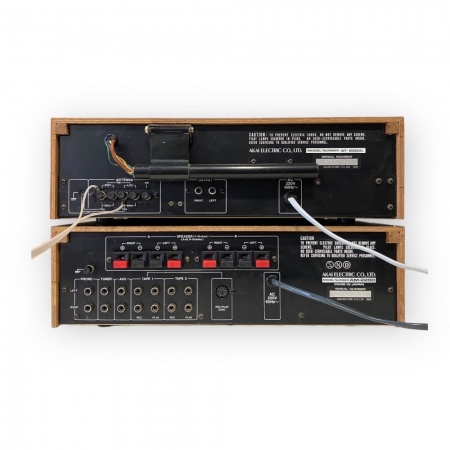 Ensemble amplificateur Akai AM-2200 et tuner AT-2200L